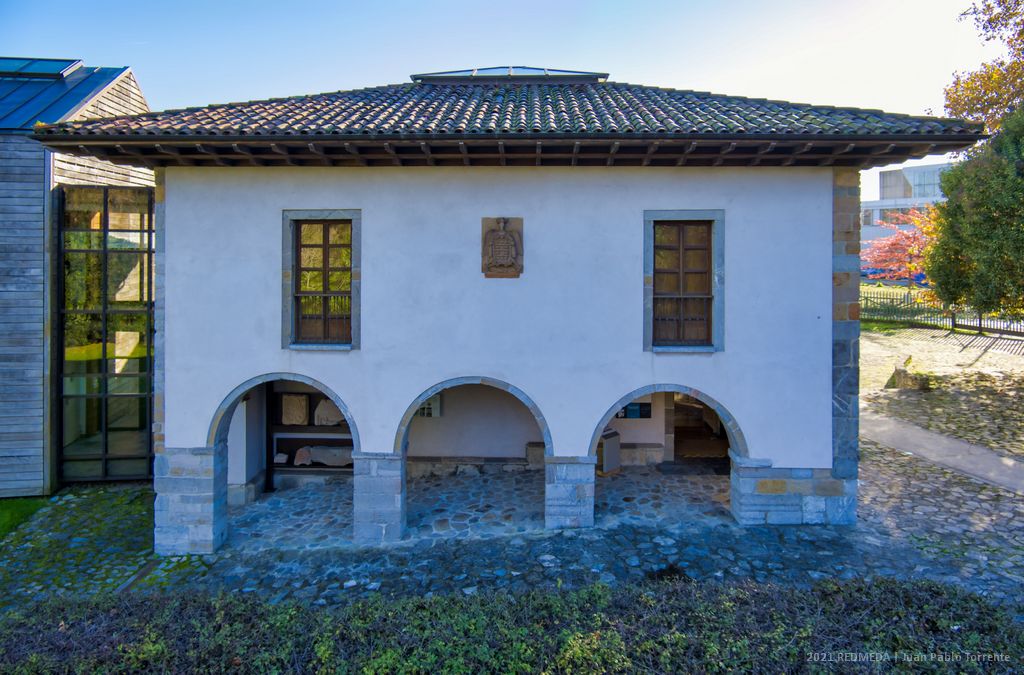 Muséu del Pueblu d’Asturies