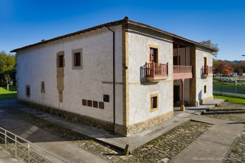 Muséu del Pueblu d’Asturies