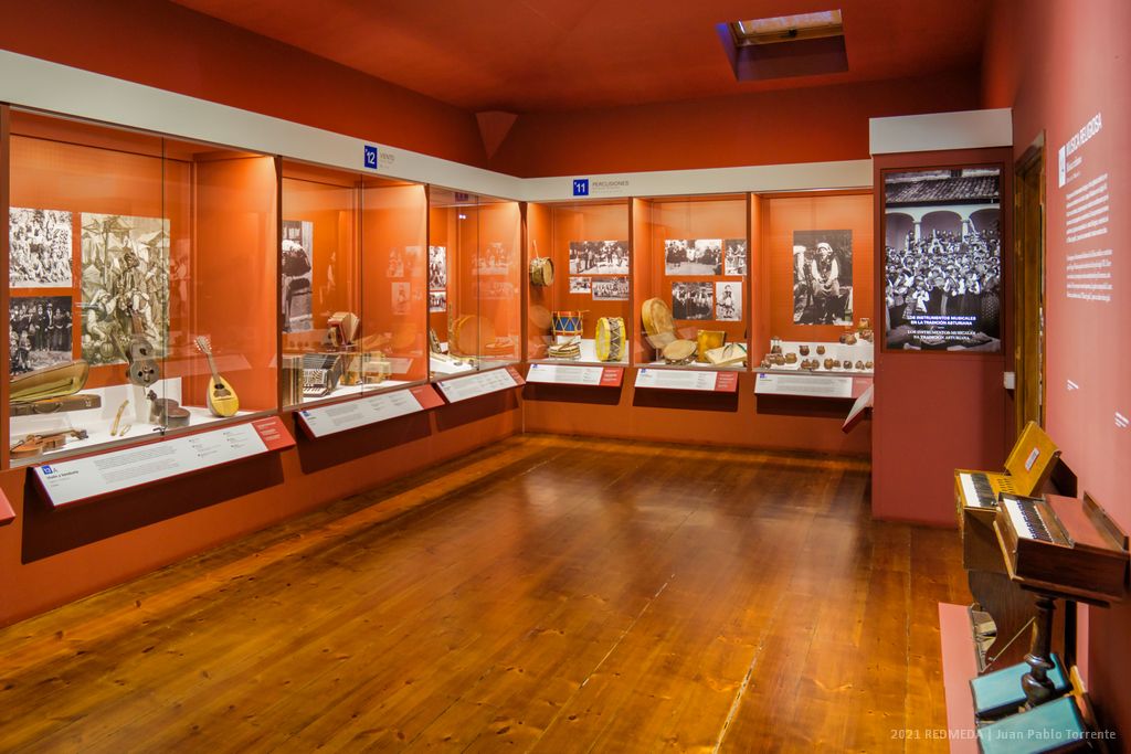Muséu del Pueblu d’Asturies